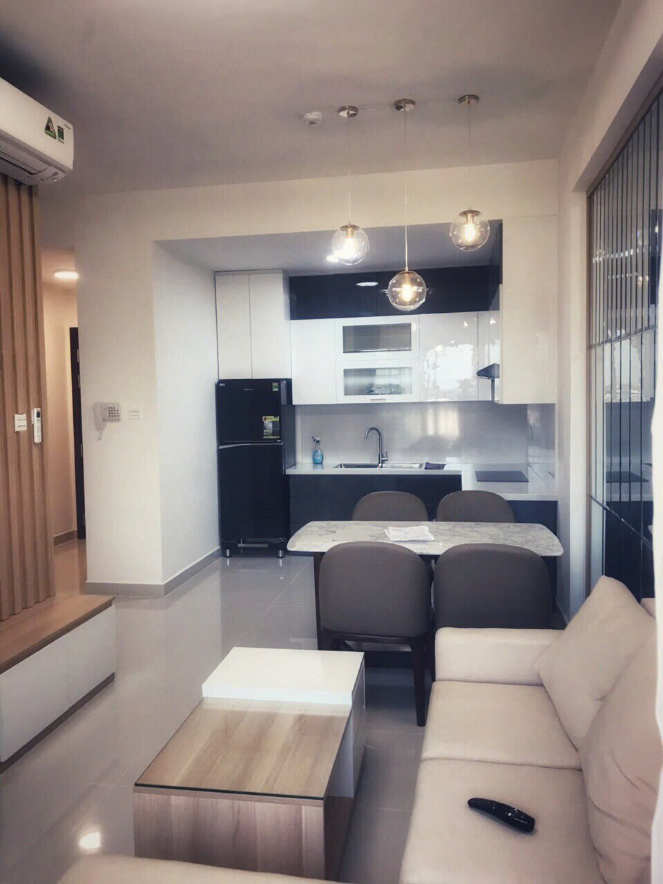 Bán Căn 2 Phòng Ngủ Có Nội Thất Tại The Sun Avenue Giá 7,5 Tỷ