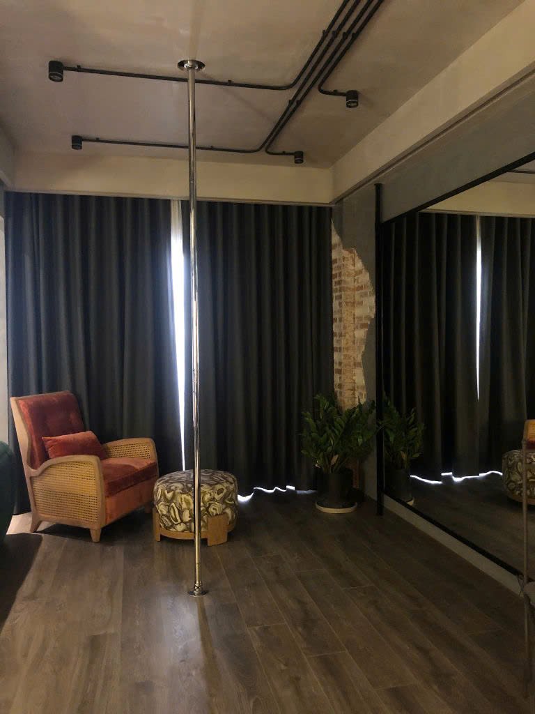 Cực Hiếm Căn 1 Phòng Ngủ Diện Tích 75m2 Cho Thuê The Sun Avenue