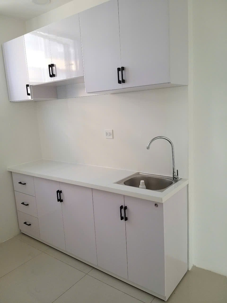 Văn Phòng 100m2 Cần Cho Thuê The Sun Avenue Giá 25 Triệu