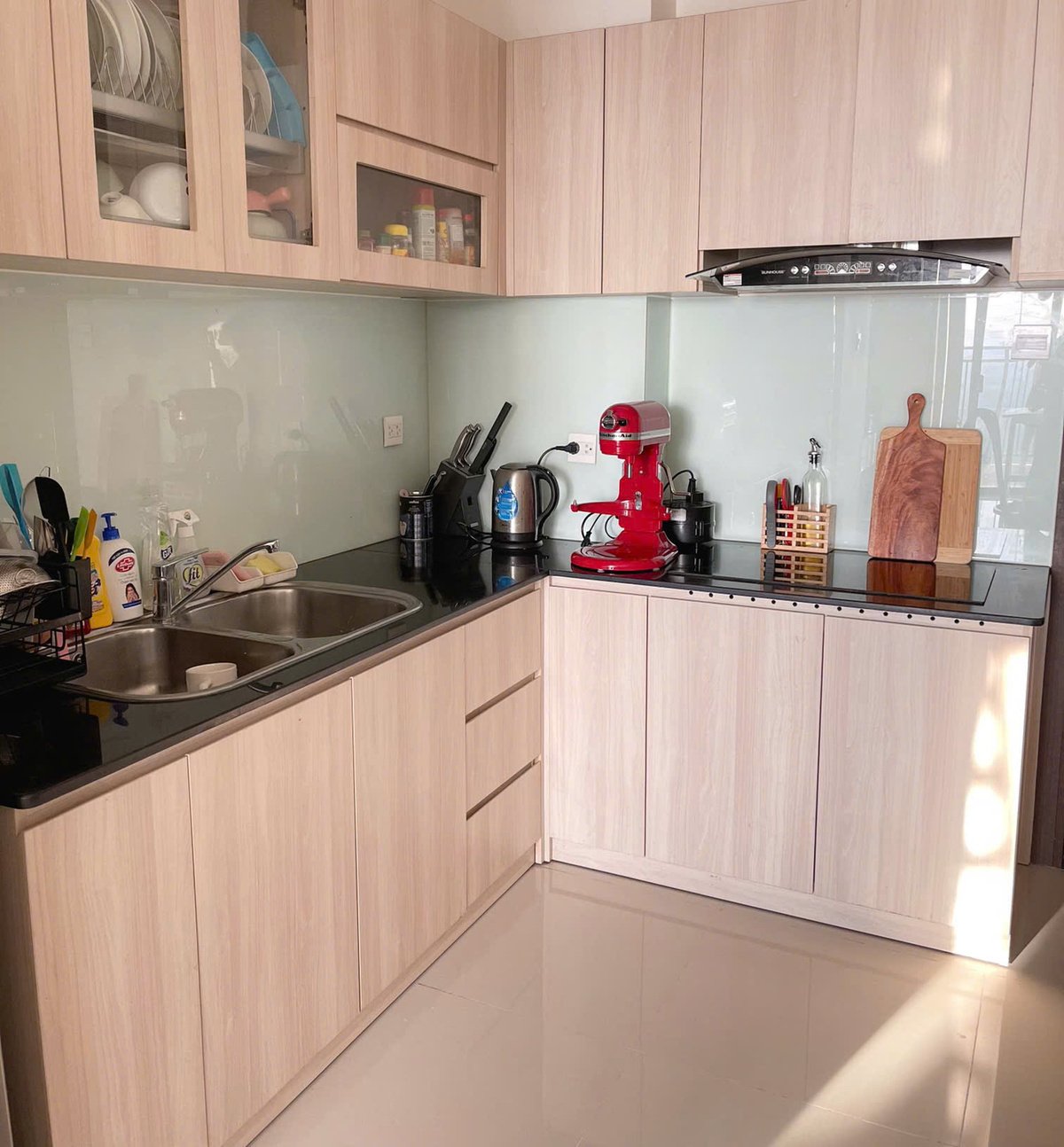 Cho Thuê 1 phòng ngủ + 1 Tại The Sun Avenue Giá 14,5 Triệu