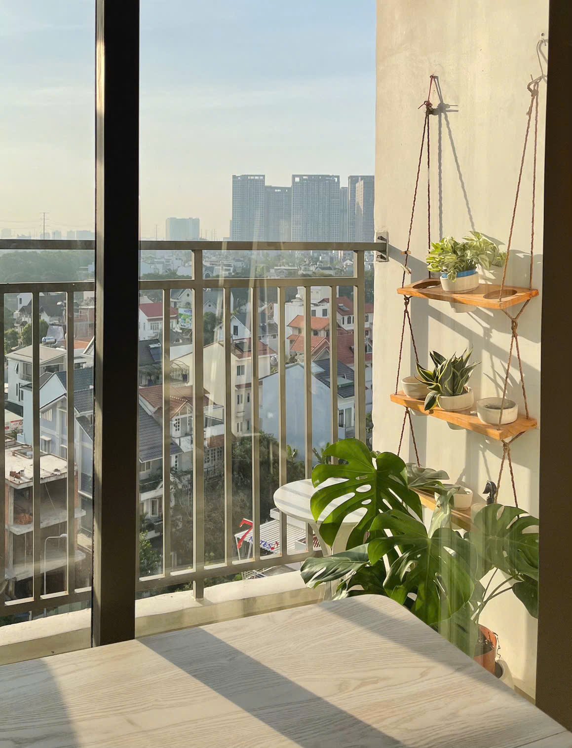 Cho Thuê 1 phòng ngủ + 1 Tại The Sun Avenue Giá 14,5 Triệu