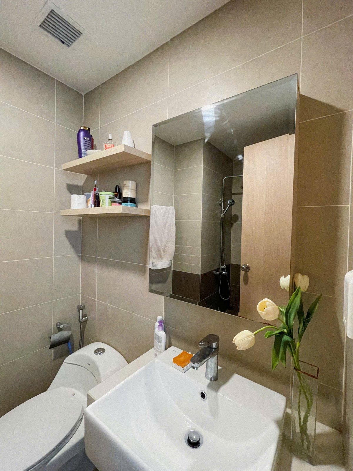 Cho Thuê 1 phòng ngủ + 1 Tại The Sun Avenue Giá 14,5 Triệu