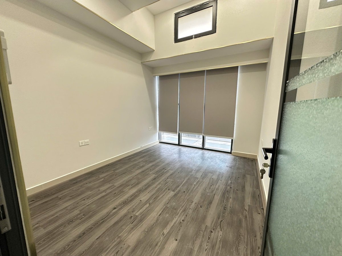 Văn Phòng Cho Thuê The Sun Avenue - 47m2 Giá 16Triệu Bao VAT