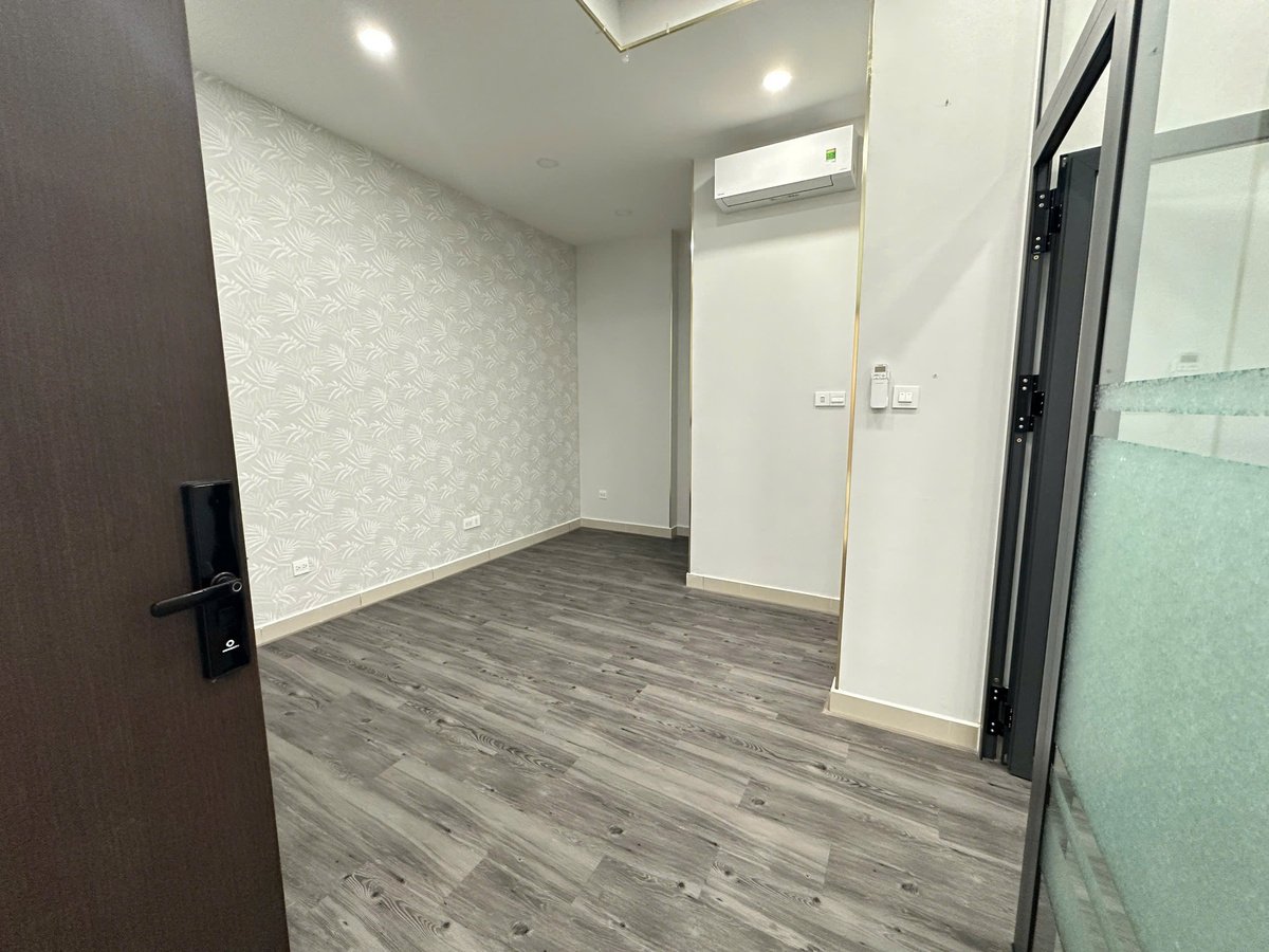 Văn Phòng Cho Thuê The Sun Avenue - 47m2 Giá 16Triệu Bao VAT