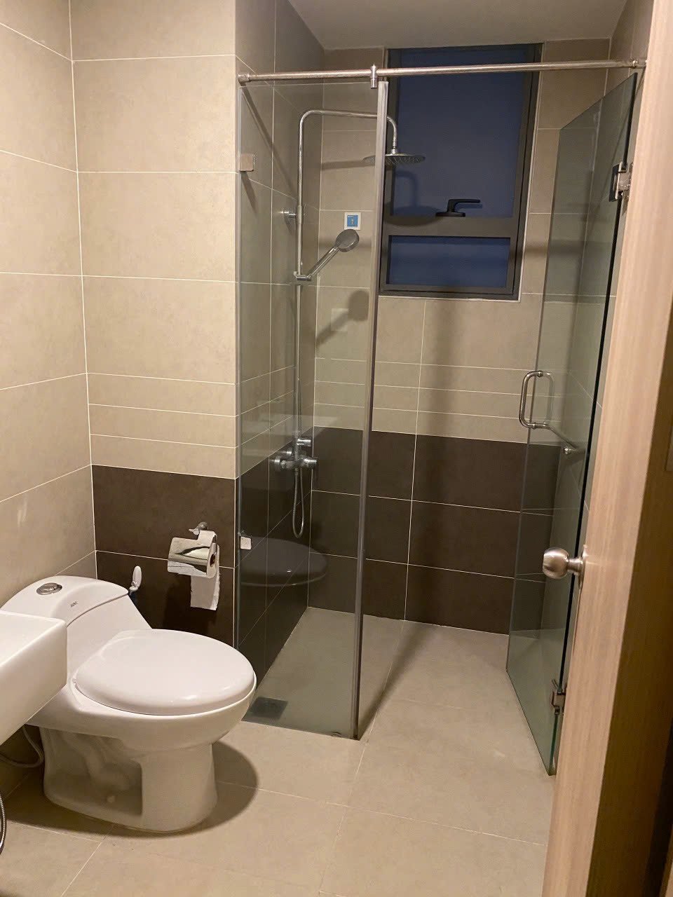 Cho Thuê căn hộ 3 Phòng ngủ -2 WC The Sun Avenue Giá 21 Triệu Diện Tích 90m2