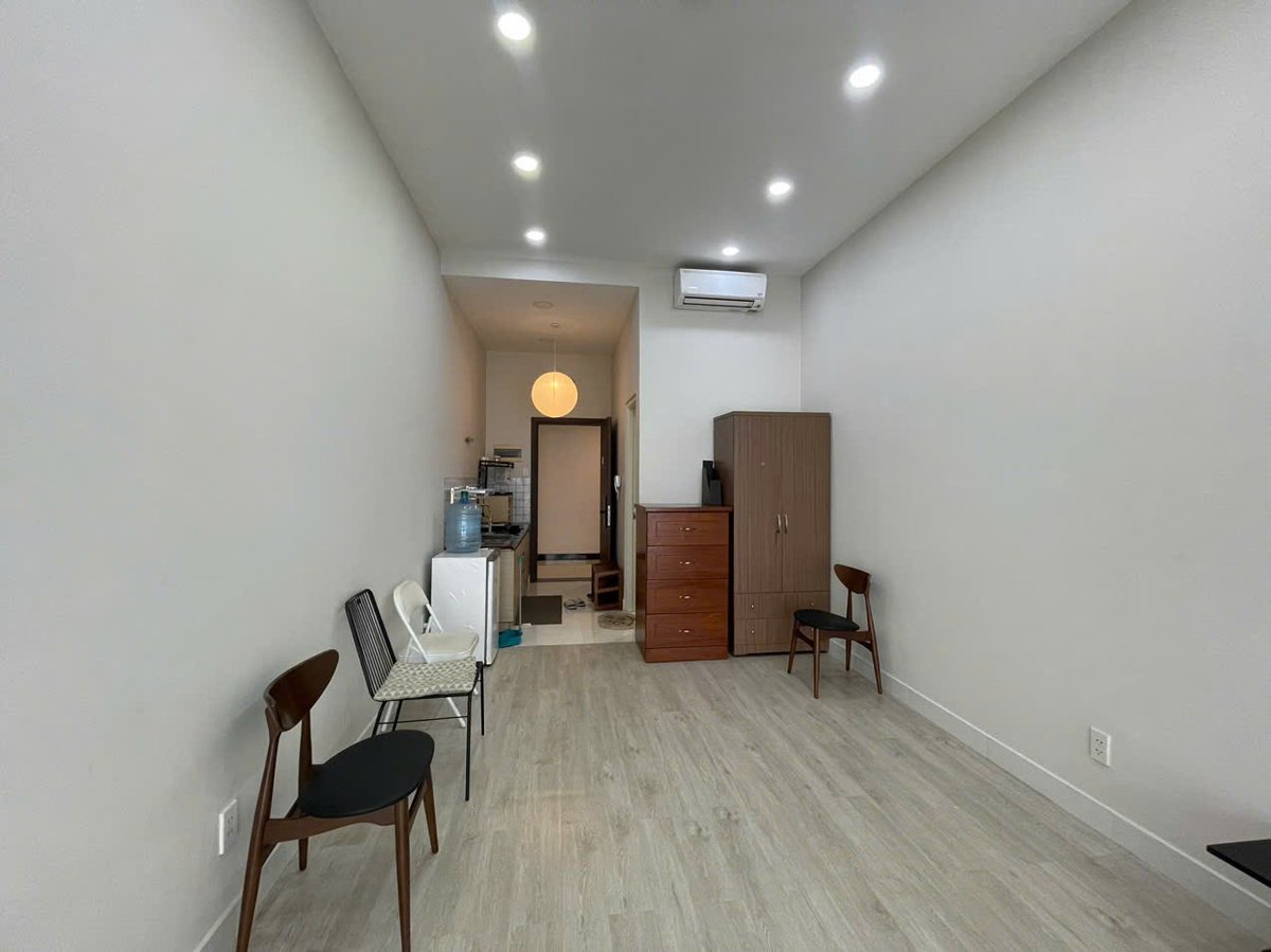 Cho Thuê Officetel The Sun Avenue 9,5 Triệu 35m2 Layout Vuông Vức View Đẹp