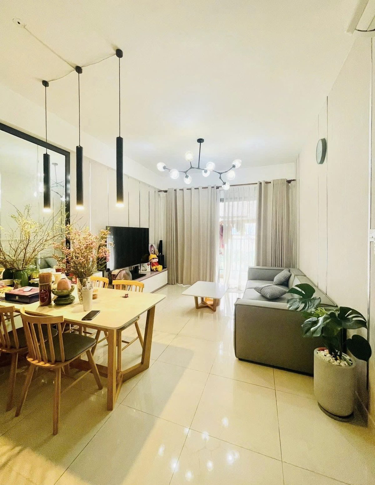 Căn 3 Phòng Ngủ Có Nội Thất Cho Thuê The Sun Avenue