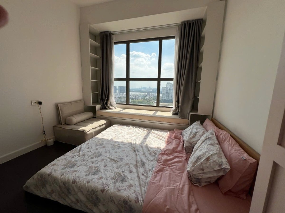 Căn Hộ 3 Phòng Ngủ The Sun Avenue Cho Thuê