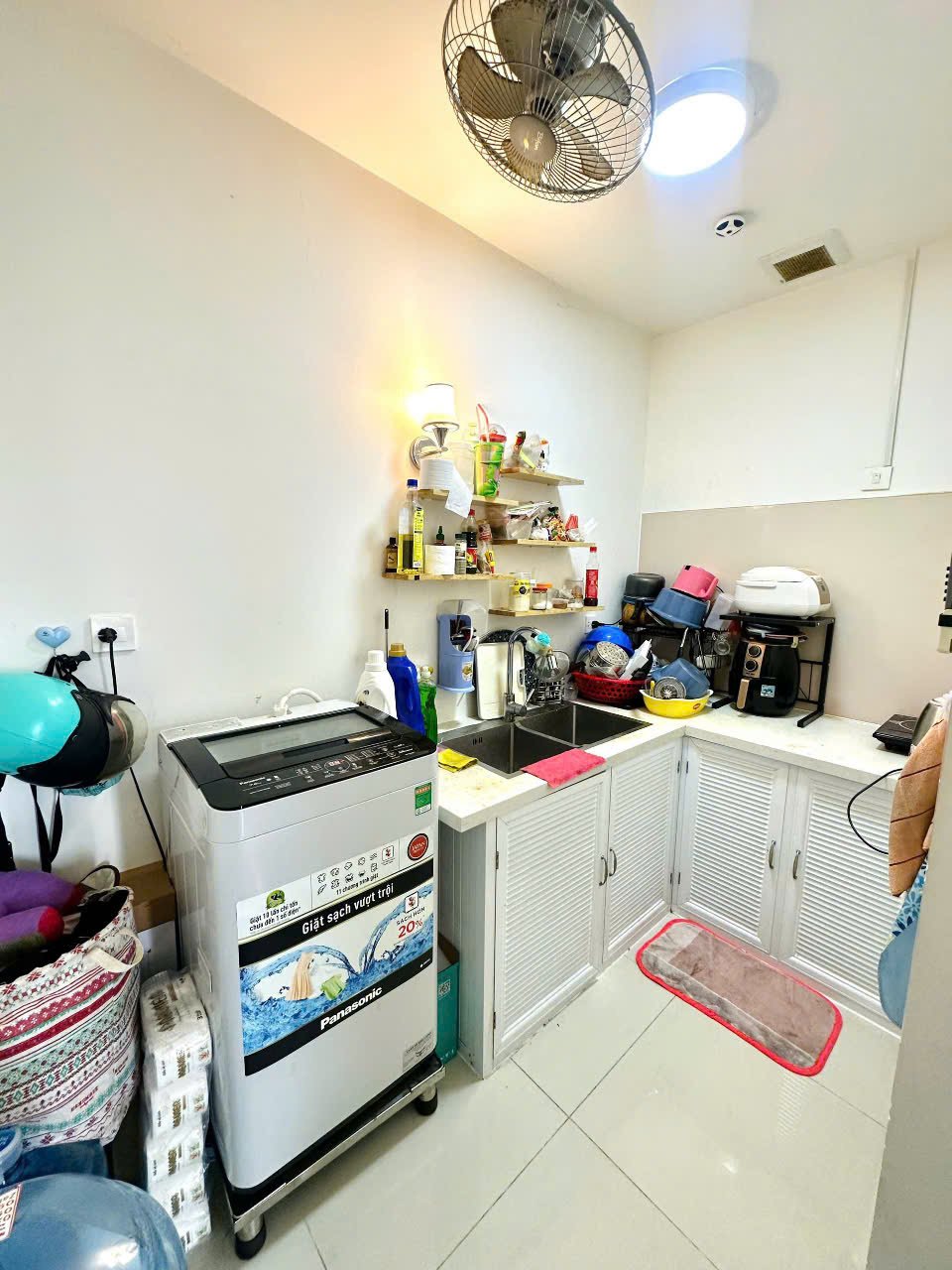 Bán Nhanh Căn Hộ 1 Phòng Ngủ - 37m2 Có Nội Thất Tầng Cao The Sun Avenue