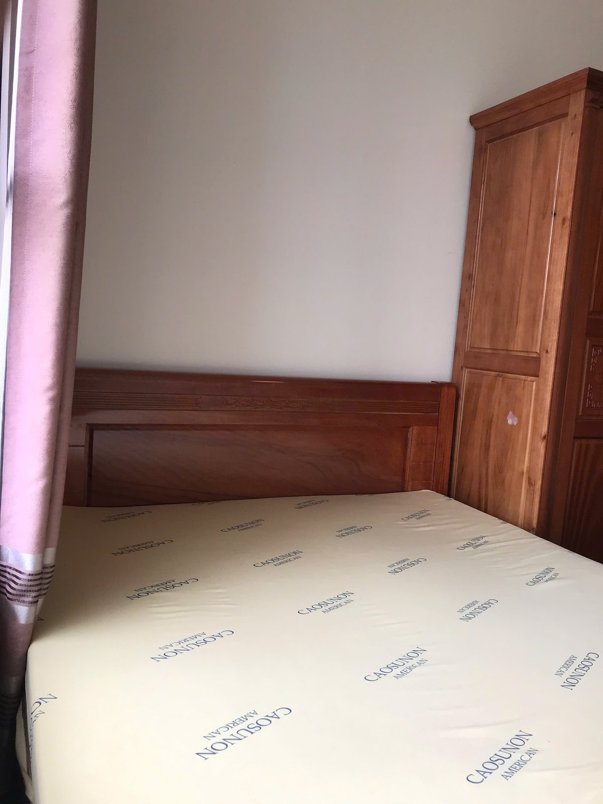 Căn Hộ 1 Phòng Ngủ +1 Cho Thuê The Sun Avenue Giá Chỉ 13 Triệu