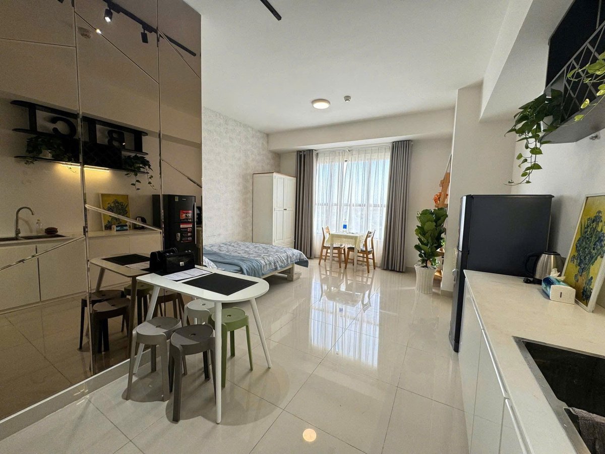 Cho Thuê Căn Hộ Studio Chung Cư The Sun Avenue - 31m2 Nhà Thiết Kế Đẩy Đủ Nội Thất Ở