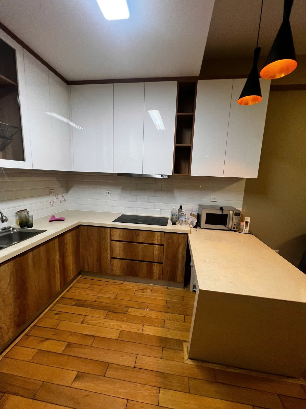 Bán Căn hộ 2 Phòng Ngủ Có Nội Thất The Sun Avenue, Q2