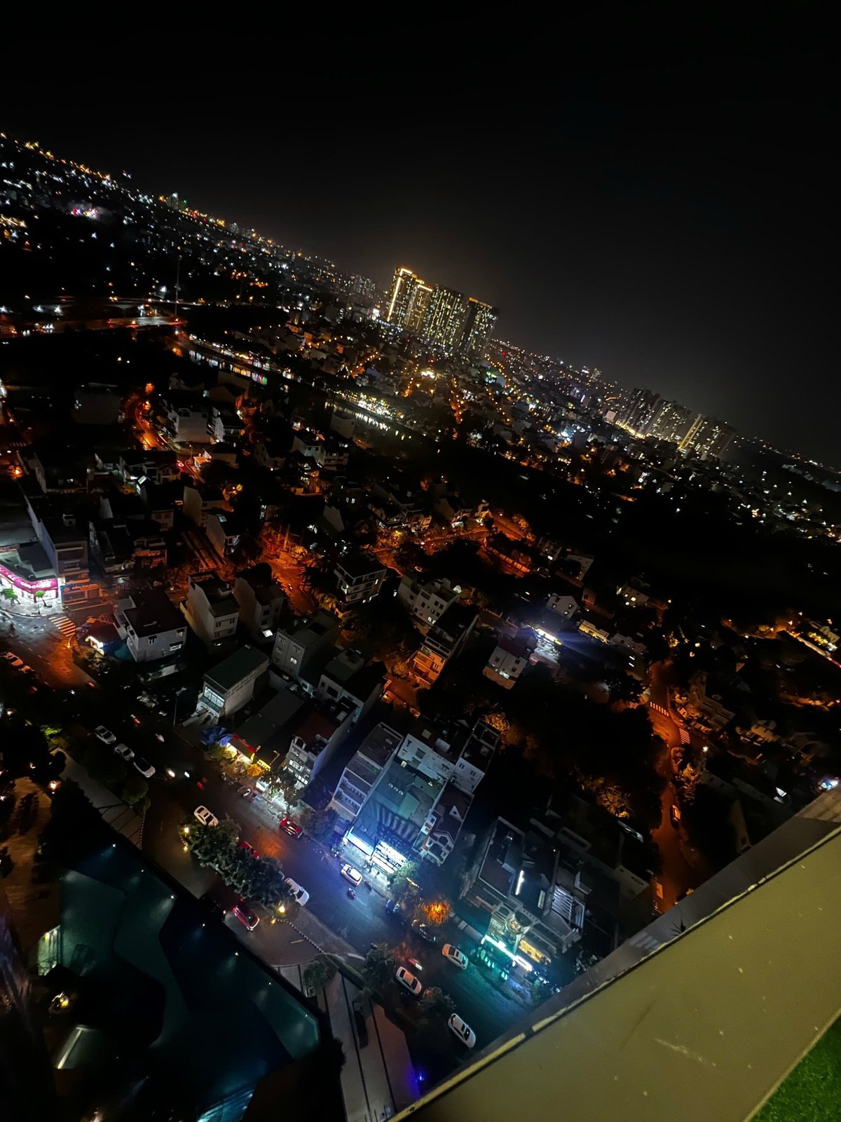 Bán Căn hộ 2 Phòng Ngủ Có Nội Thất The Sun Avenue, Q2