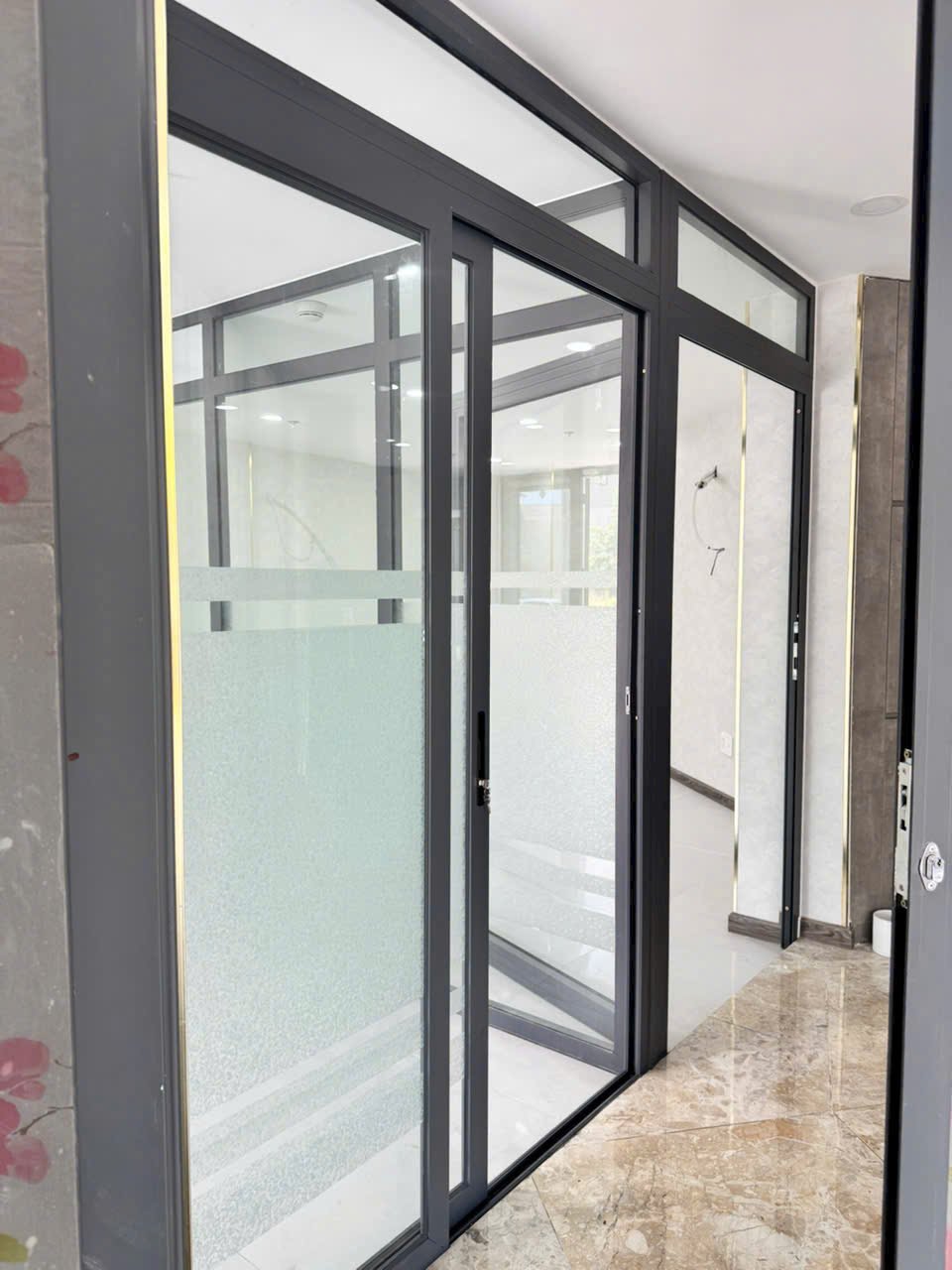 Shophoue 80m2 Cho Thuê The Sun Avenue