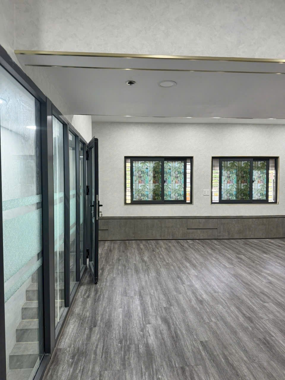 Shophoue 80m2 Cho Thuê The Sun Avenue