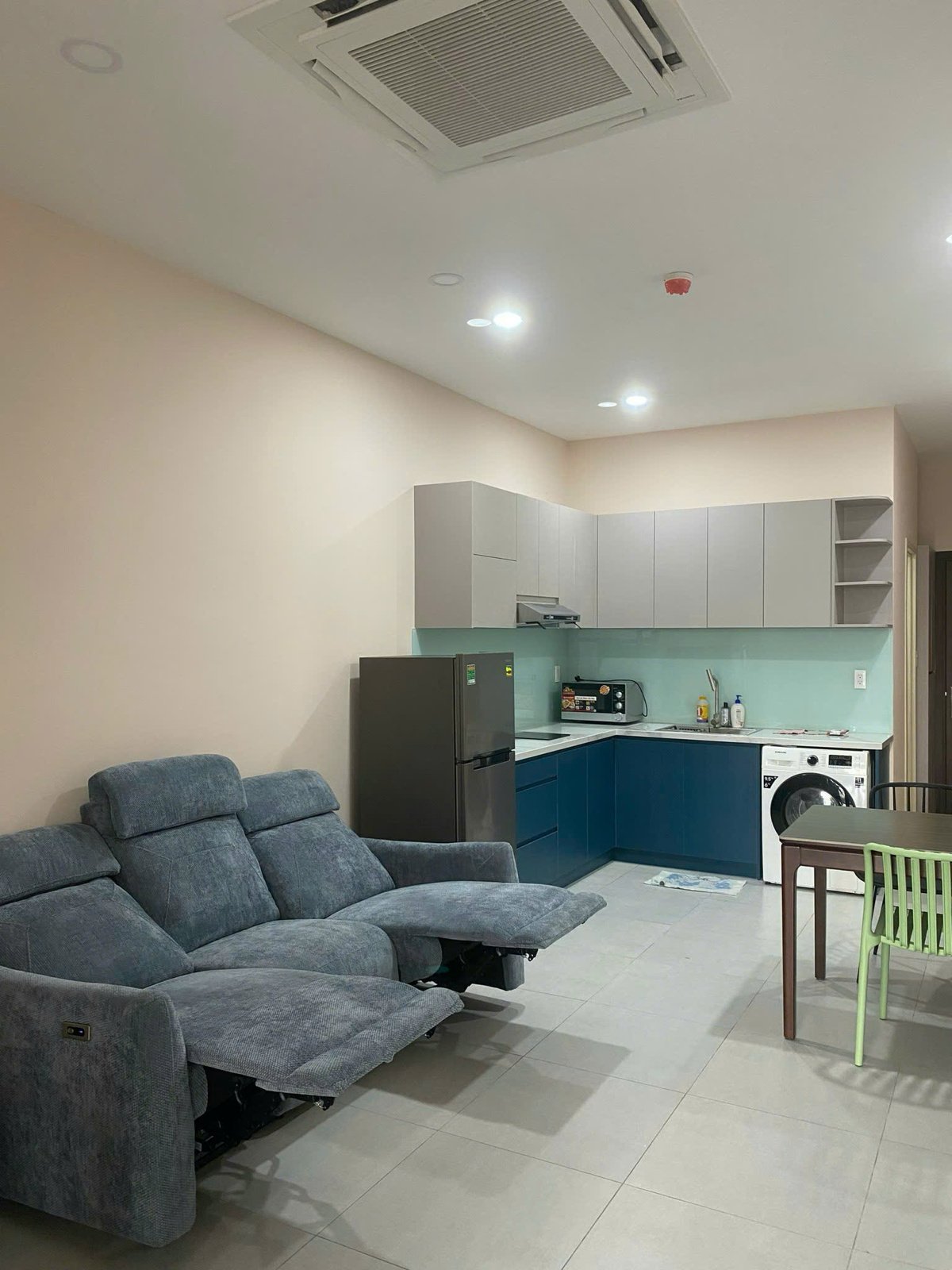 Bán Căn Hộ Studio Có Nội Thất The Sun Avenue