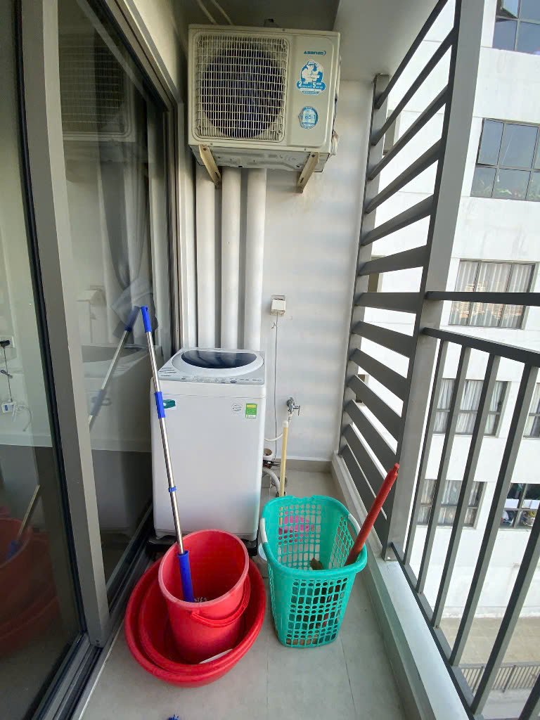 Cần Bán Căn 2 Phòng Ngủ The Sun Avenue View Landmark 81