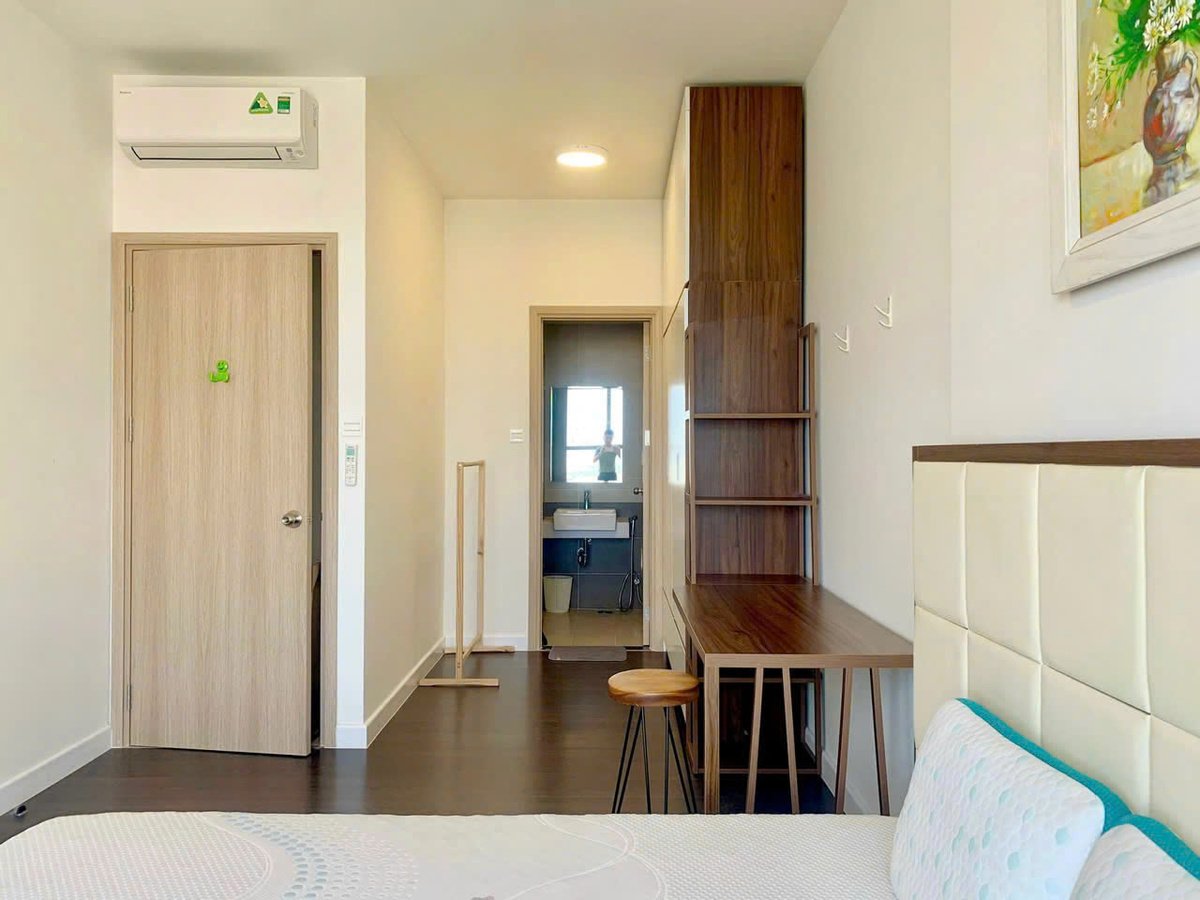 Căn 2 Phòng Ngủ Sẵn Nội Thất Cho Thuê Tại The Sun Avenue, Q2