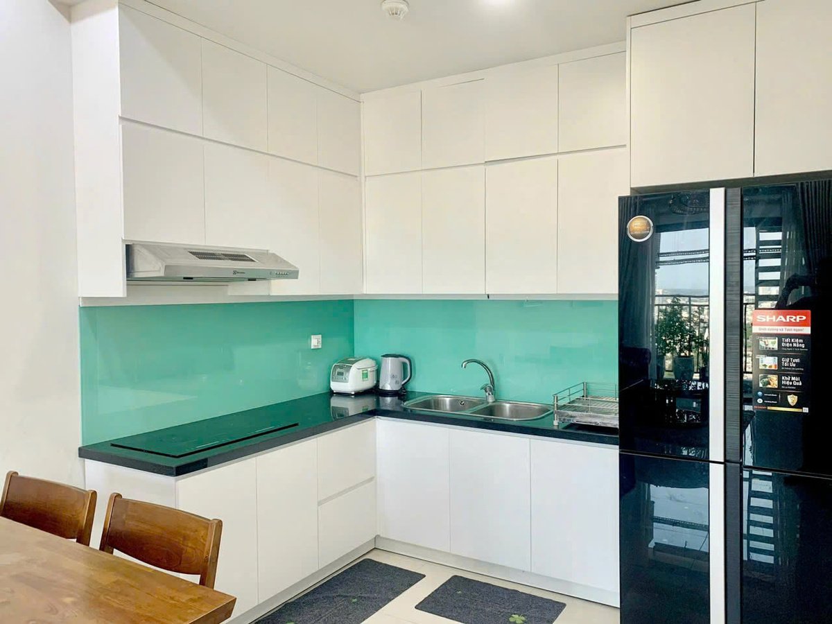 Căn 2 Phòng Ngủ Sẵn Nội Thất Cho Thuê Tại The Sun Avenue, Q2