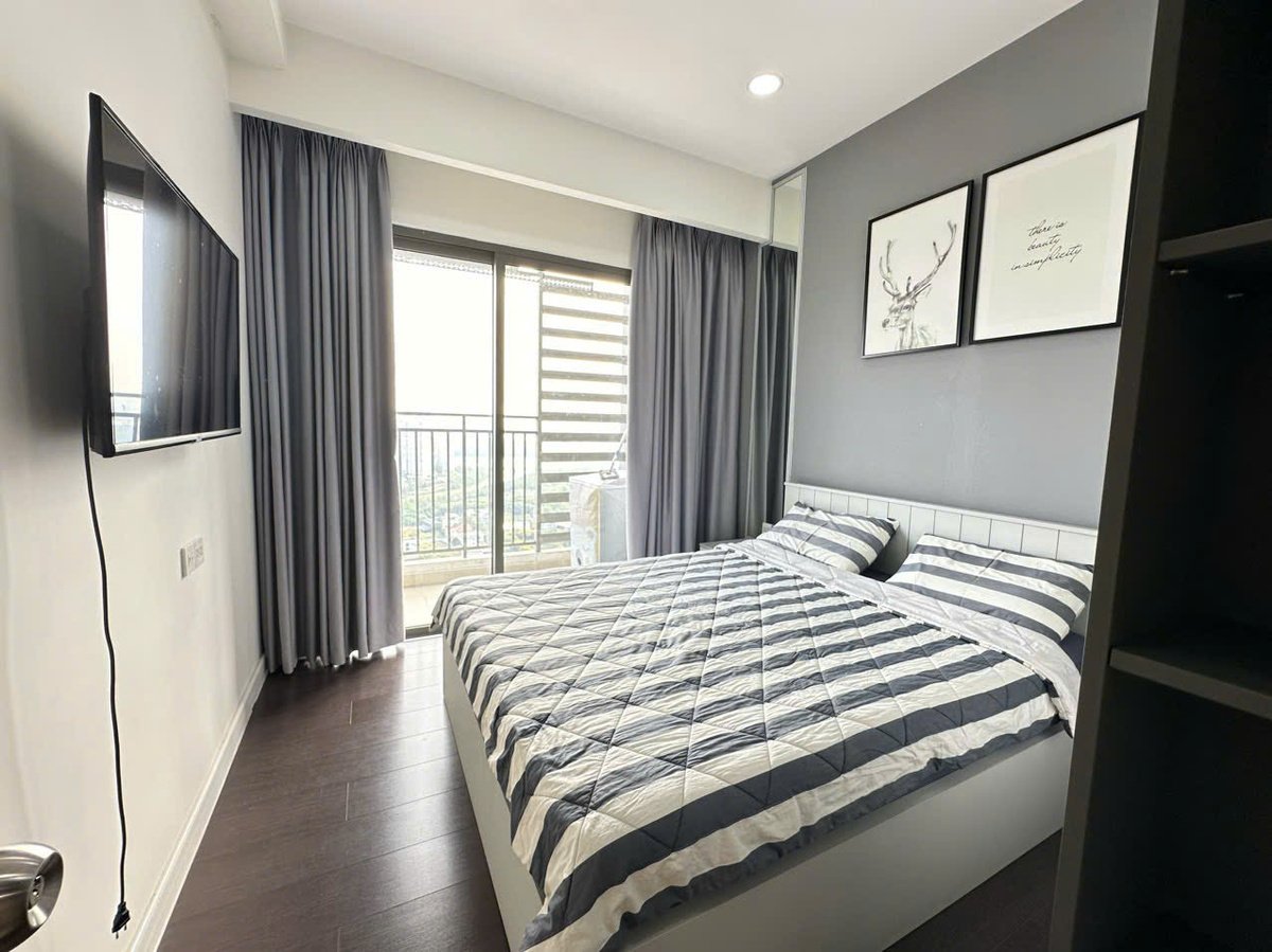 Căn Góc 3 Phòng Ngủ Nội Thất Đầy Đủ Cho Thuê Tại The Sun Avenue