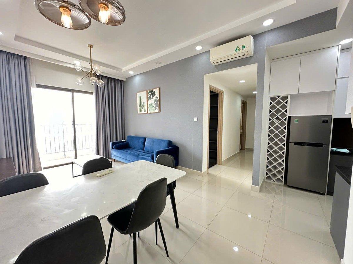 Căn Góc 3 Phòng Ngủ Nội Thất Đầy Đủ Cho Thuê Tại The Sun Avenue