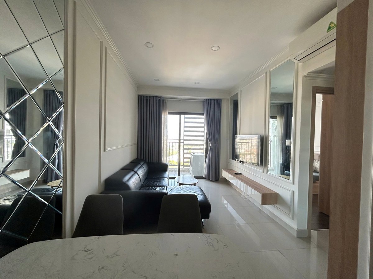 Căn Hộ 2 Phòng Ngủ - 1WC Đủ Nội Thất Đẹp Cho Thuê The Sun Avenue, Q2