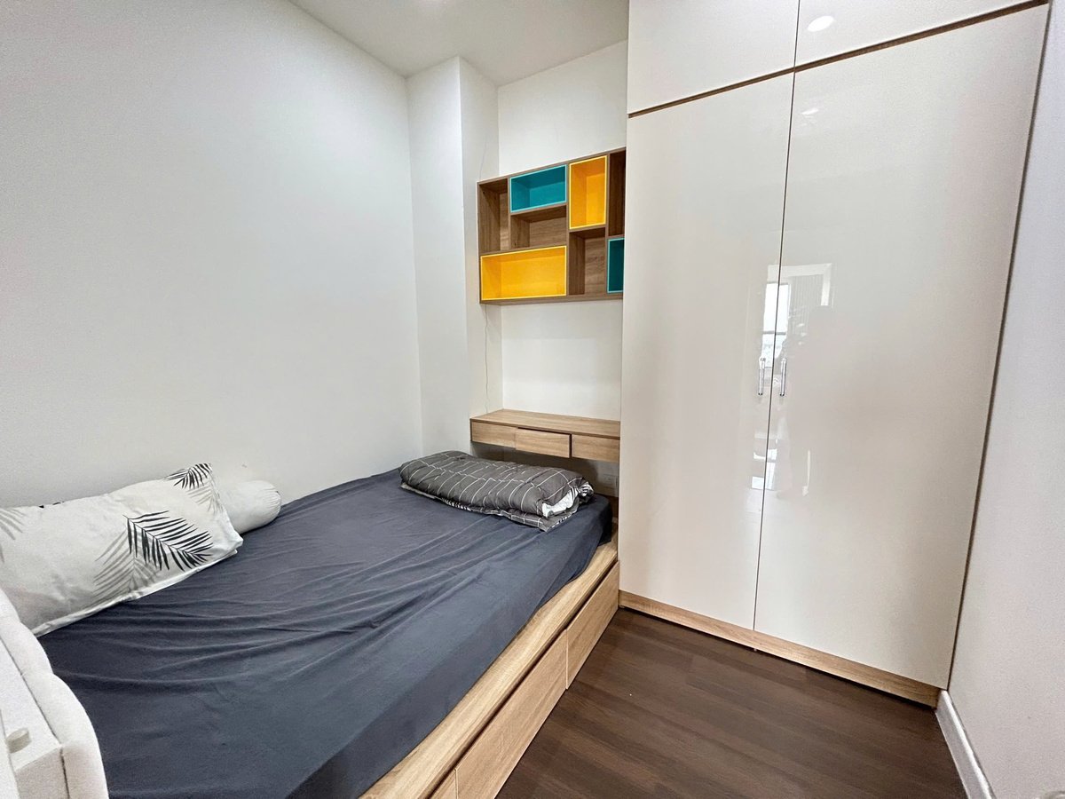 Căn Hộ 2 Phòng Ngủ - 1WC Đủ Nội Thất Đẹp Cho Thuê The Sun Avenue, Q2