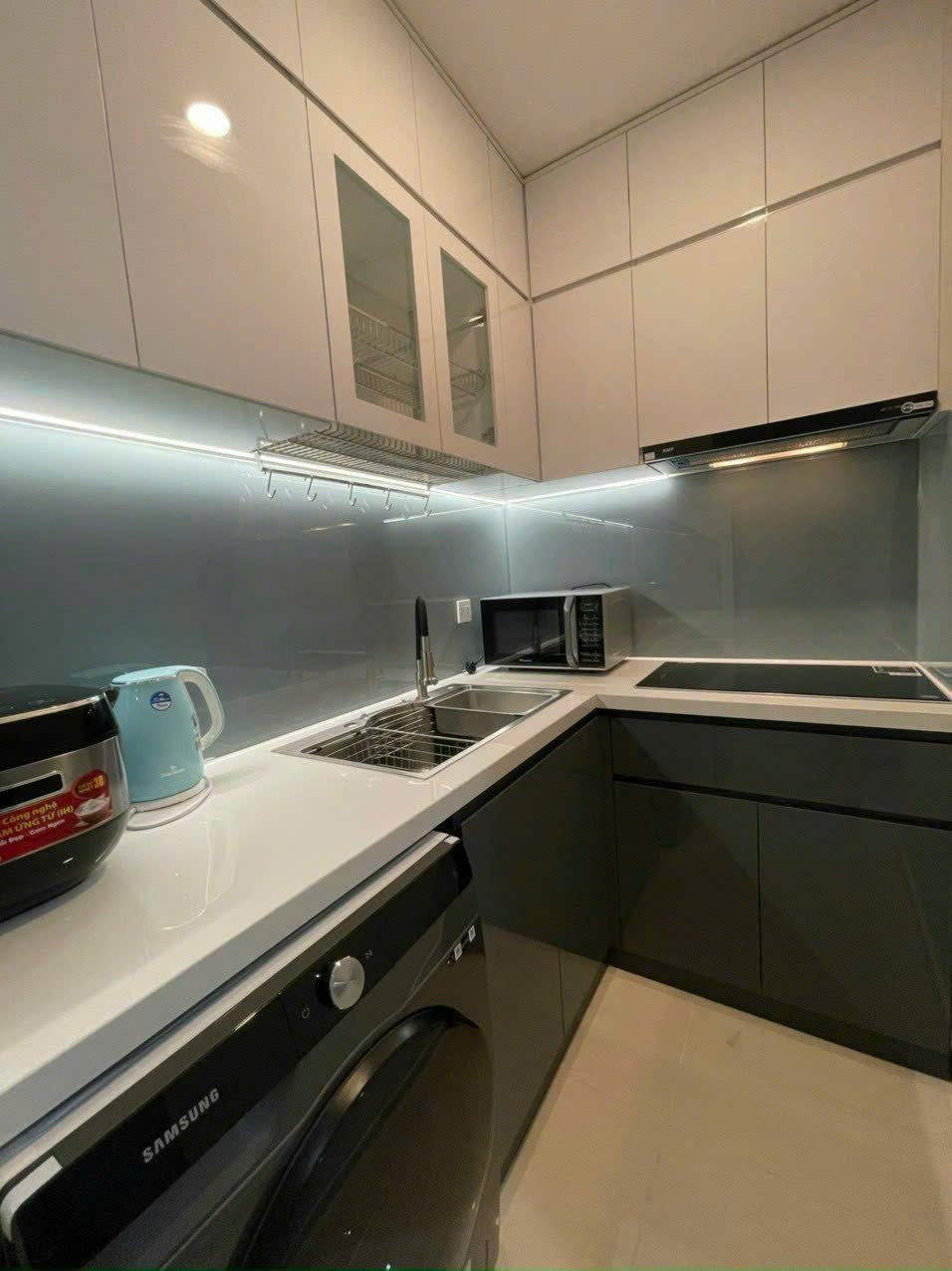 Căn hộ 1 Phòng Ngủ 38m2 Nhà Đẹp Cần Cho Thuê The Sun Avenue