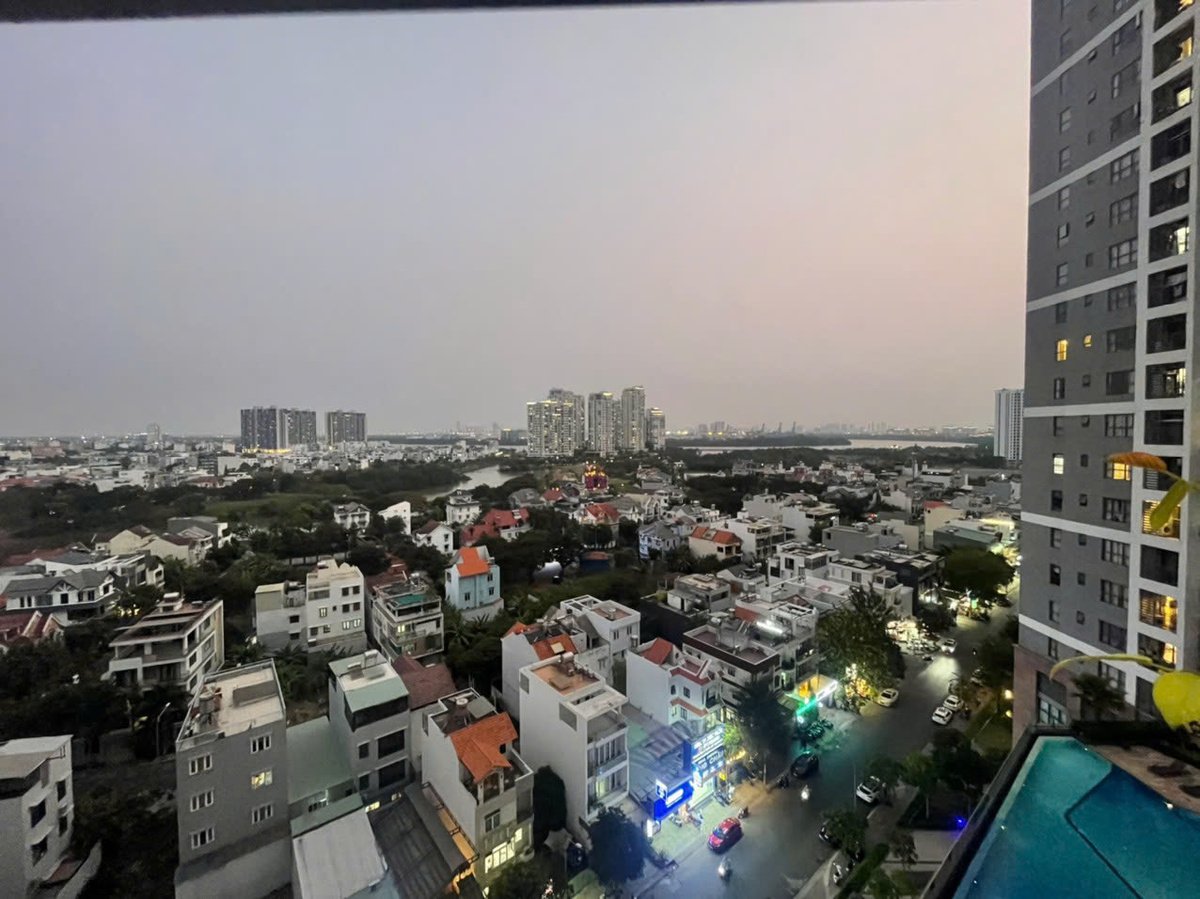 Căn hộ 2 Phòng ngủ diện tích lớn nhất The Sun Avenue 105m2 cần cho thuê