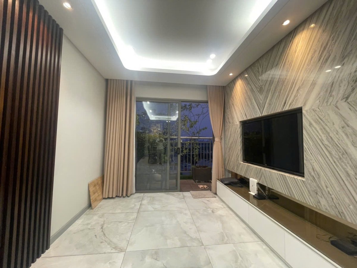 Căn hộ 2 Phòng ngủ diện tích lớn nhất The Sun Avenue 105m2 cần cho thuê