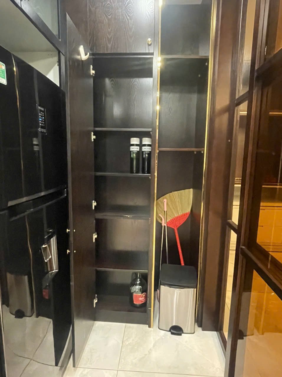 Căn hộ 2 Phòng ngủ diện tích lớn nhất The Sun Avenue 105m2 cần cho thuê