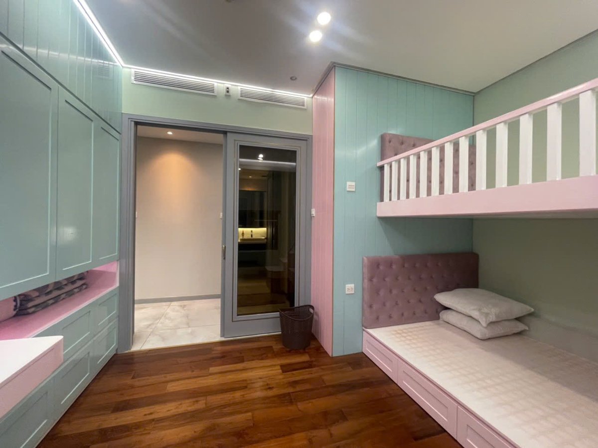 Căn hộ 2 Phòng ngủ diện tích lớn nhất The Sun Avenue 105m2 cần cho thuê