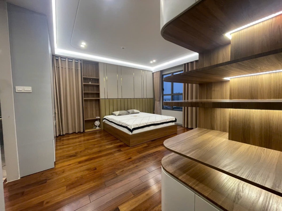 Căn hộ 2 Phòng ngủ diện tích lớn nhất The Sun Avenue 105m2 cần cho thuê