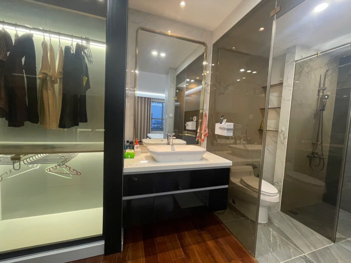 Căn hộ 2 Phòng ngủ diện tích lớn nhất The Sun Avenue 105m2 cần cho thuê