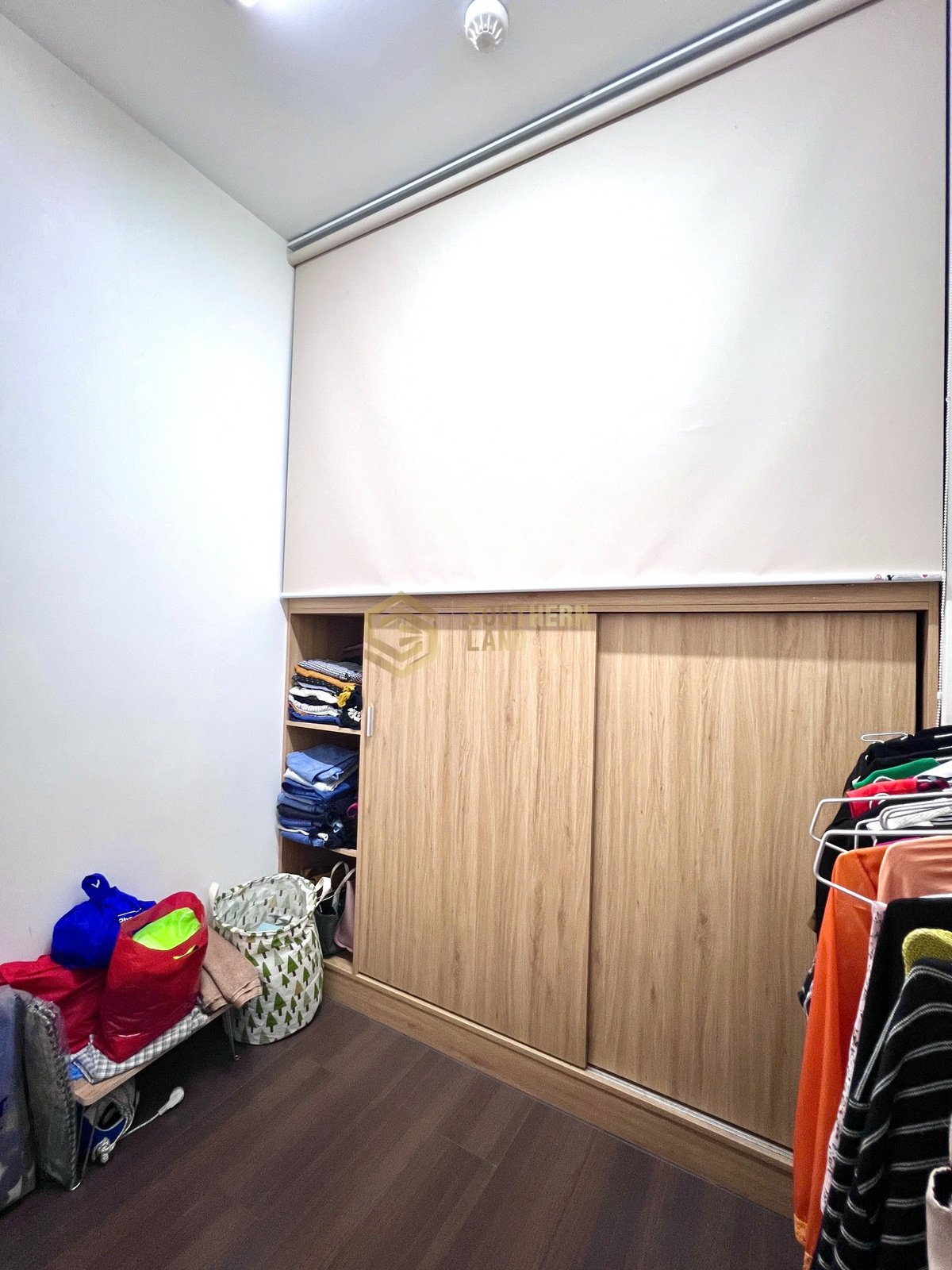 Căn Hộ 2 Phòng Ngủ, 56m2 Cần Cho Thuê The Sun Avenue