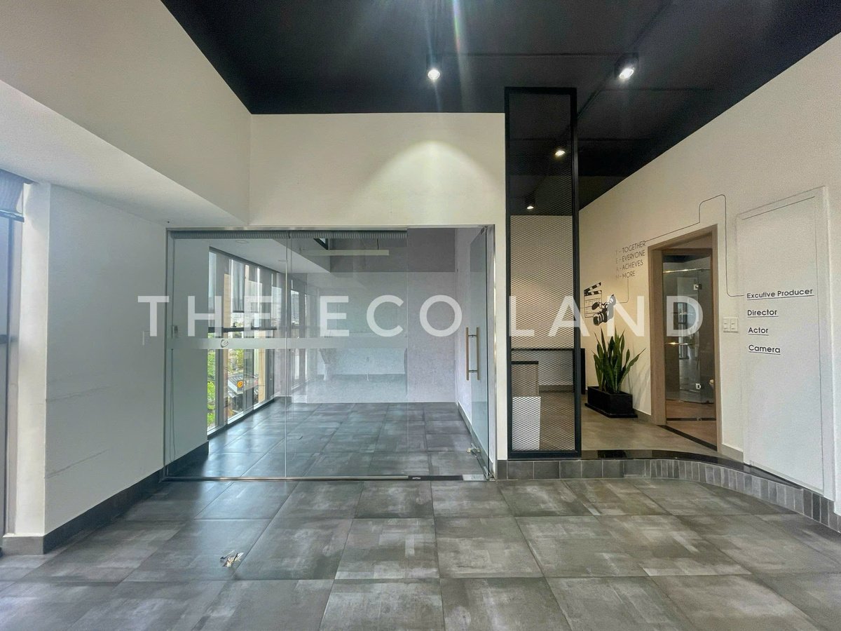 Văn Phòng Có Sẵn Nội Thất Cho Thuê The Sun Avenue - 90m2