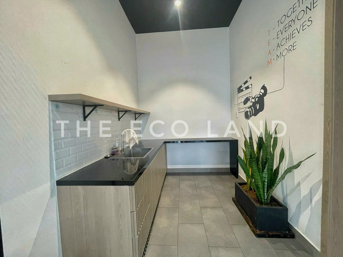 Văn Phòng Có Sẵn Nội Thất Cho Thuê The Sun Avenue - 90m2