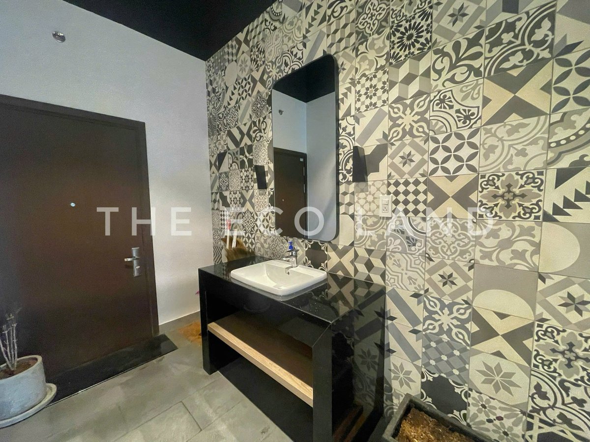 Văn Phòng Có Sẵn Nội Thất Cho Thuê The Sun Avenue - 90m2