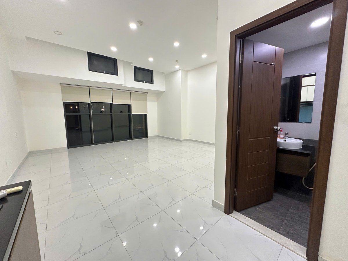Văn Phòng Diện Tích Lớn 55m2 Bán 3,5 Tỷ - The Sun Avenue