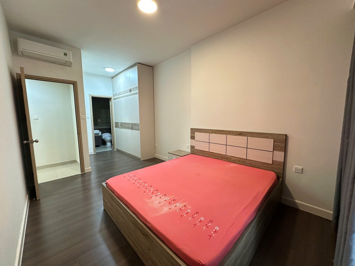 Chung Cư The Sun Avenue Bán Căn 2 Phòng Ngủ View Sông - 75m2