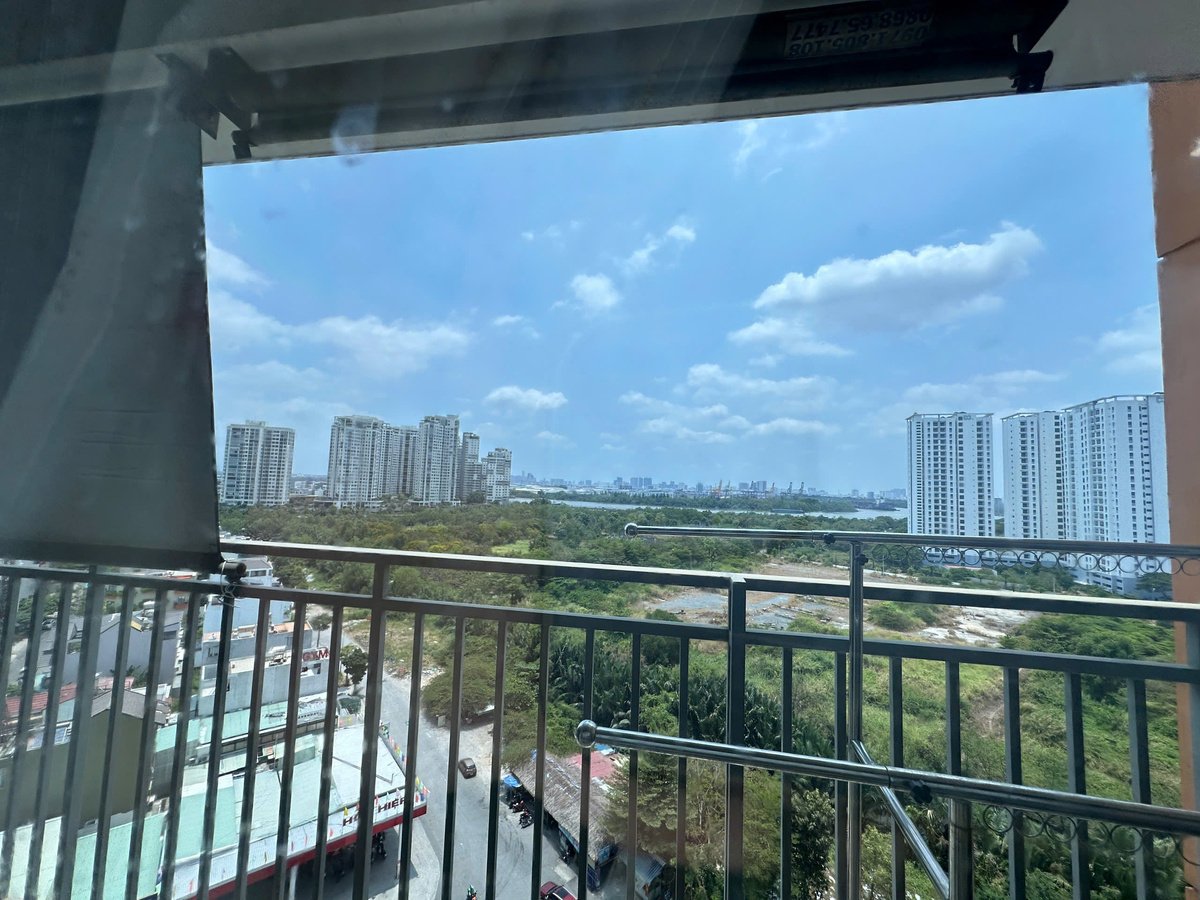 Chung Cư The Sun Avenue Bán Căn 2 Phòng Ngủ View Sông - 75m2