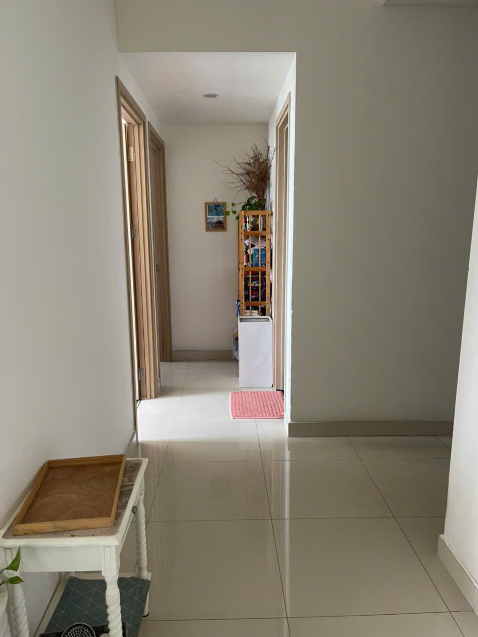 Căn Hộ 2 Phòng Ngủ Có Nội Thất Cho Thuê Tại The Sun Avenue