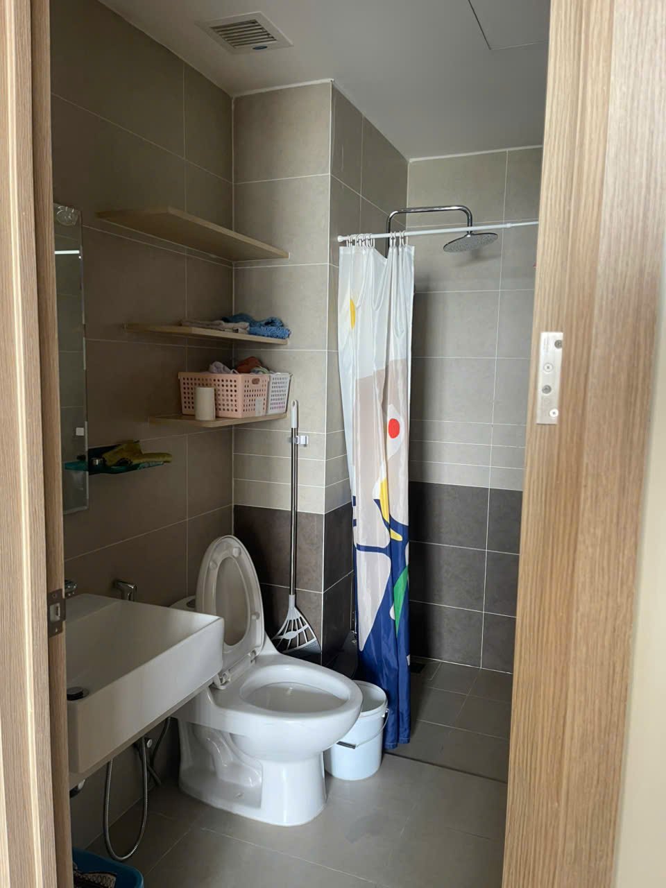 Căn Hộ 2 Phòng Ngủ Có Nội Thất Cho Thuê Tại The Sun Avenue