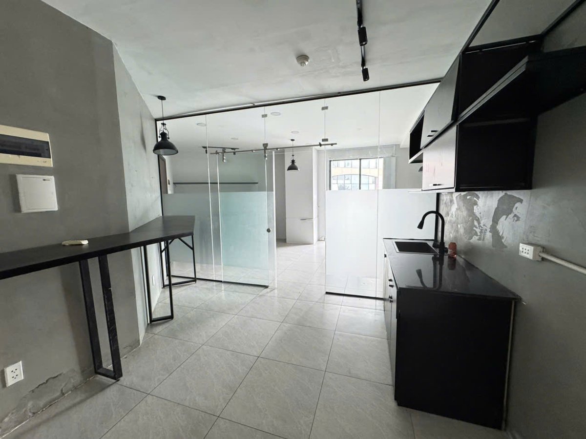 Cực Hiếm Căn Văn Phòng Diện Tích 300m2 Cho Thuê The Sun Avenue, Q2