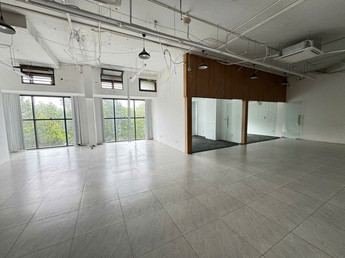 Cực Hiếm Căn Văn Phòng Diện Tích 300m2 Cho Thuê The Sun Avenue, Q2