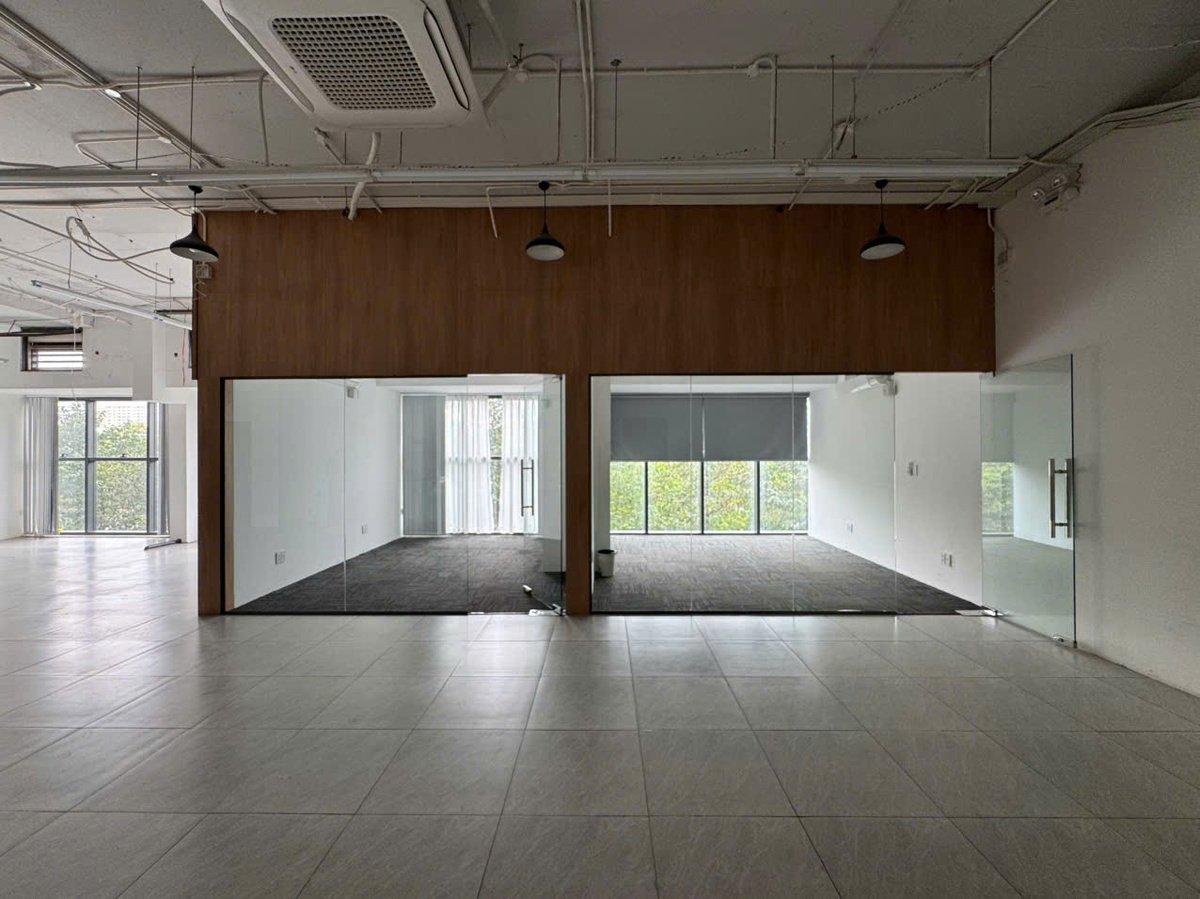 Cực Hiếm Căn Văn Phòng Diện Tích 300m2 Cho Thuê The Sun Avenue, Q2