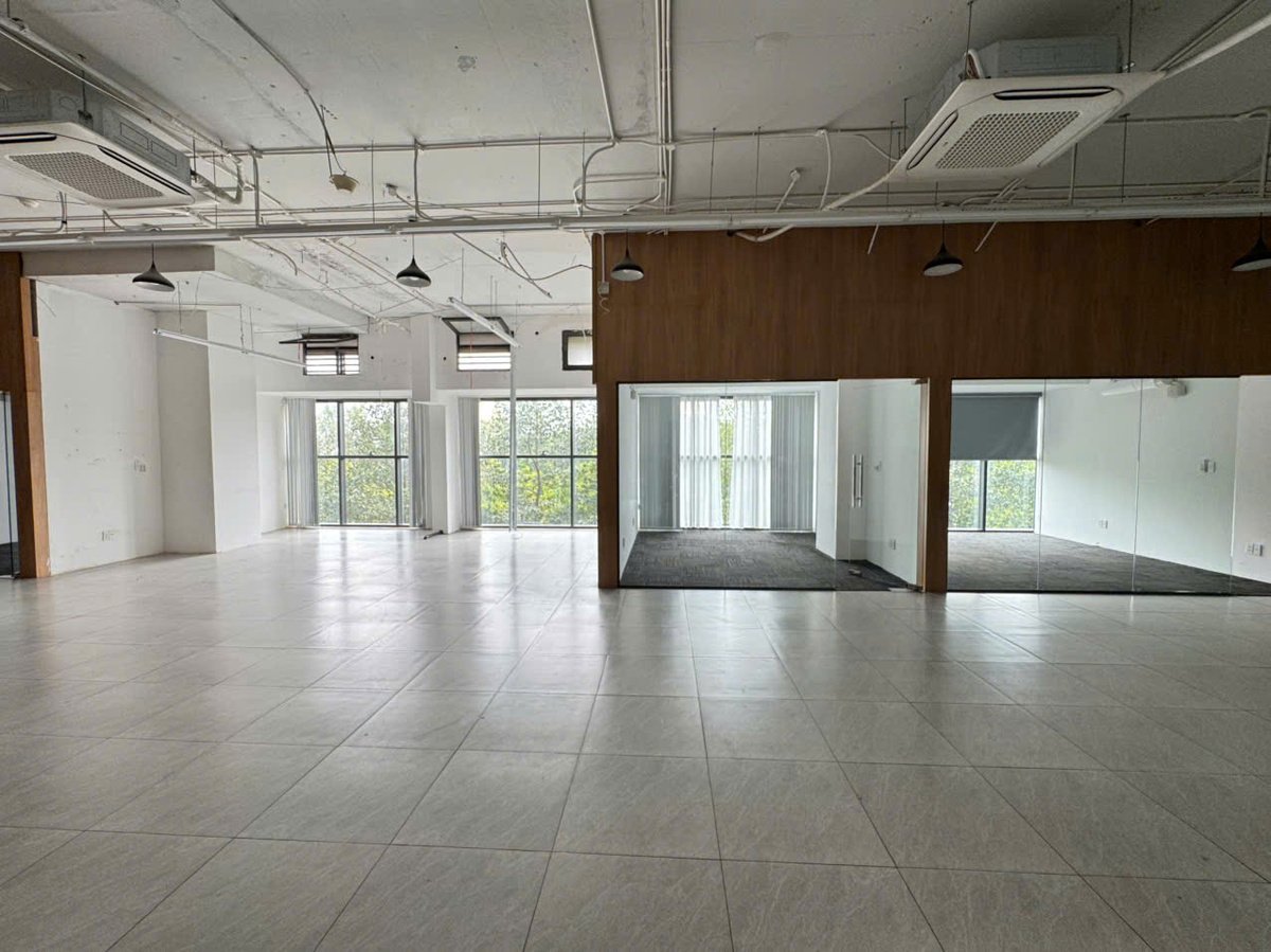 Cực Hiếm Căn Văn Phòng Diện Tích 300m2 Cho Thuê The Sun Avenue, Q2