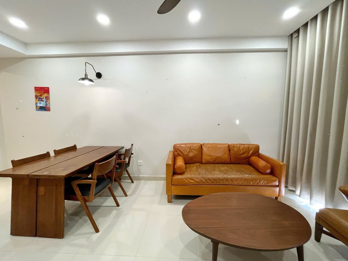 Cho Thuê Căn 3 Phòng Ngủ View Sông The Sun Avenue