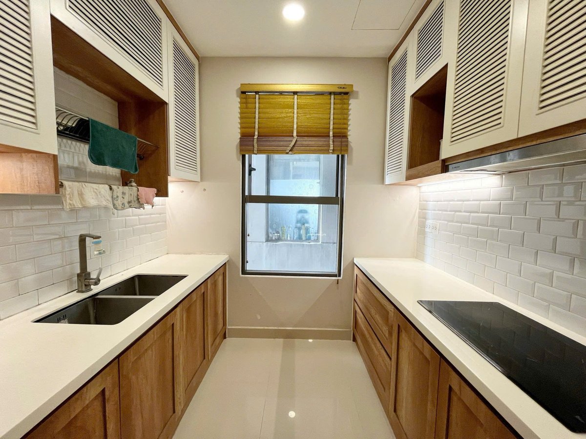 Cho Thuê Căn 3 Phòng Ngủ View Sông The Sun Avenue