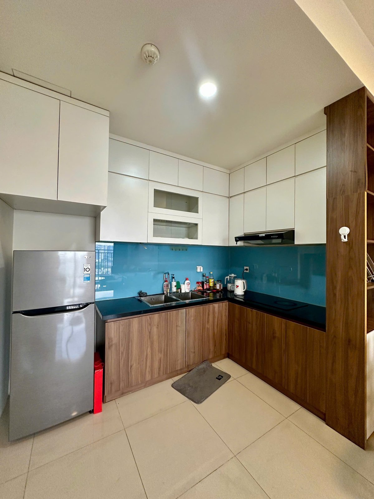 Căn Hộ 2 Phòng Ngủ Có Nội Thất Cho Thuê The Sun Avenue